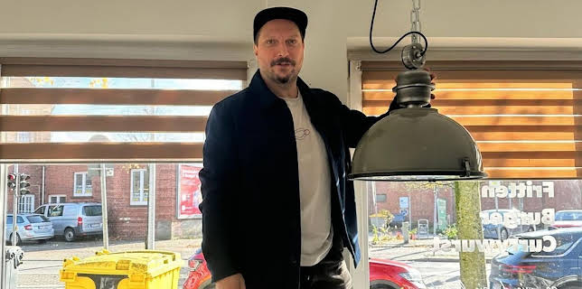 00:25: Rosins Restaurants - Ein Sternekoch räumt auf! | Kabel Eins | 12/15 2025