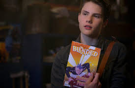 I Woke Up A Vampire: Power Play