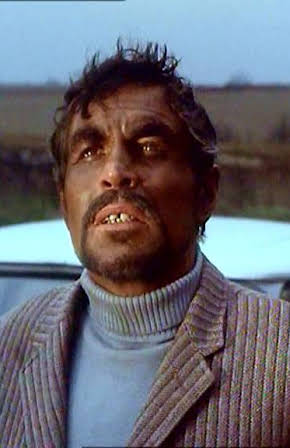 Larry Taylor as Battoo - Pirate