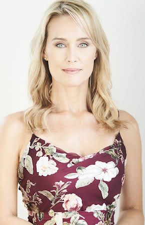 Jeanette Roxborough as 