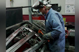 Machines How They Work Season 1: 3-D Printers, Cross Trainers, and Kitchen Mixers