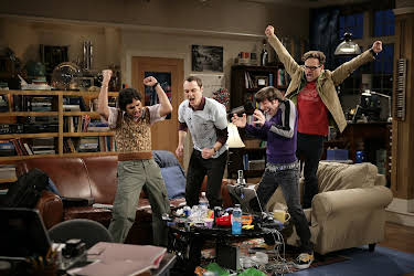 19:55: Big Bang Theory, The (S1 E9) (S1) | Kanal 9 | 6/9 2026