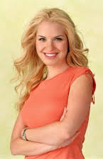 Leslie Grossman as 