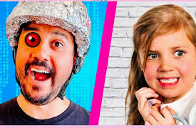 The Stella Show: Stella's Robot Dad!