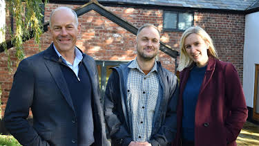 7:55 PM: Kirstie and Phil's Love It or... | More 4 | 4/7 2026