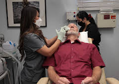 Dr. Pimple Popper