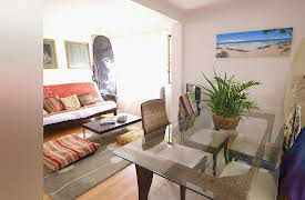 House Hunters International: Best of Australia Volume 1: Bosom Buddies' Surfside Dreams