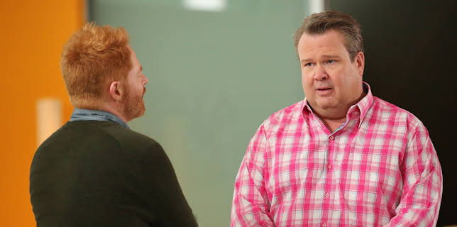 3:45 AM: Modern Family | E4 | 12/17 2025