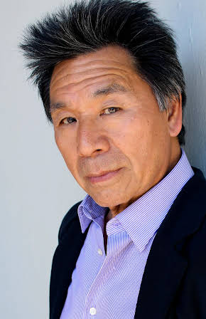 Calvin Jung as Detective Ng
