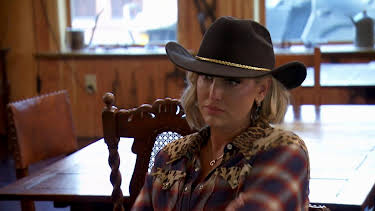 14:00: The Real Housewives of Orange County (S17 E5) (S17) | TV3 | 5/7 2026