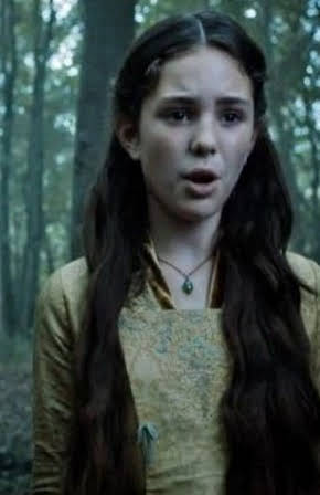 Isabella Steinbarth as Young Sam