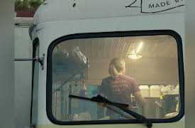 How She Rolls, Season 1: How She Rolls