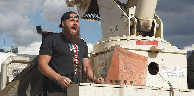 00:15: Diesel Brothers (S1 E18) (S1) | Discovery Channel | 12/10 2025