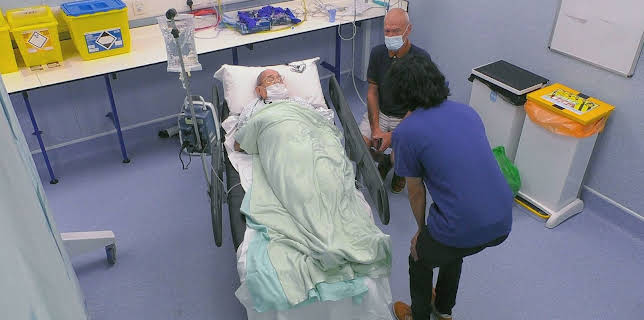 2:20 AM: 24 Hours in A&E | More 4 | 11/26 2025