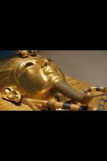 18:05: Tesoros perdidos de Egipto: Los secretos sin resolver de Tutankamón | National Geographic | 2/27 2026