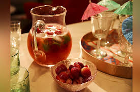 Giada Entertains, Season 1: Party in the Kitchen