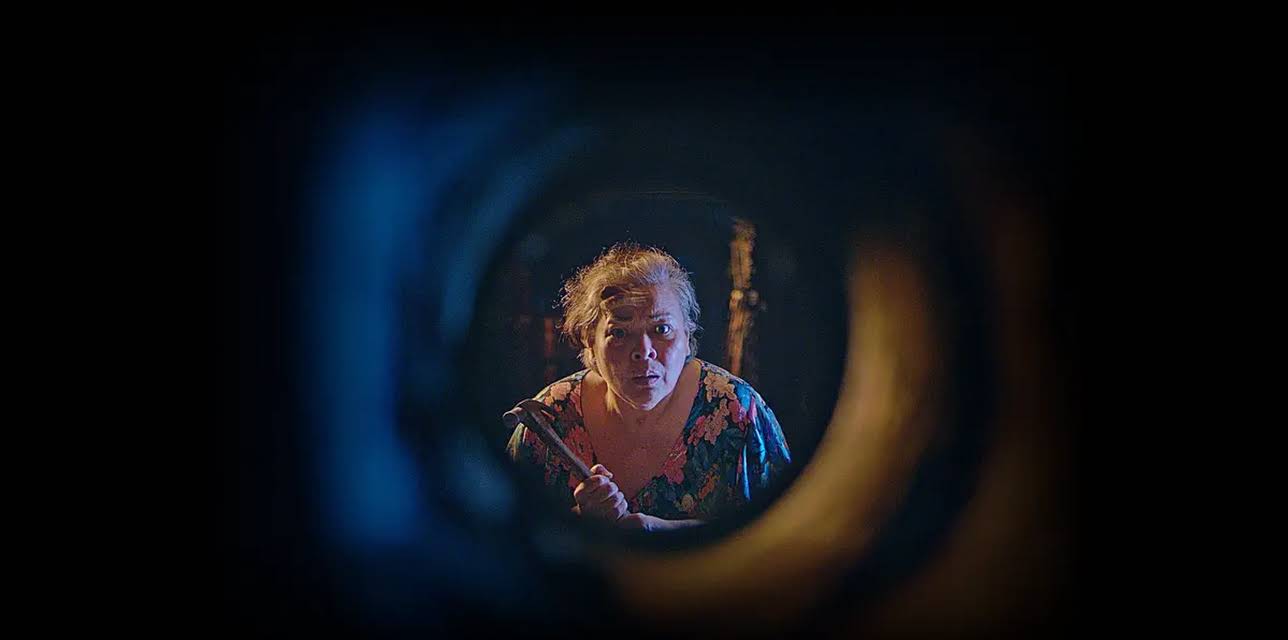 Leonor Will Never Die (2022)