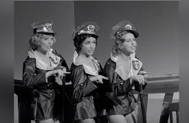 The Joey Bishop Show: The Income Tax Caper