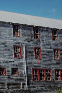 03:45: El triángulo de Alaska: Fantasmas de la mina de la independencia | Discovery Max | 4/5 2026