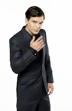 Mindaugas Papinigis som Young Detective