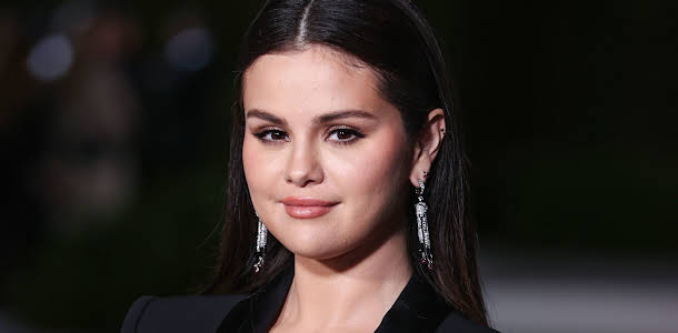 Everything Selena Gomez's emotional new song My Mind & Me says