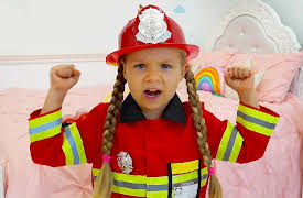 Diana Show: Ultimate Mishmash S1: Diana and Roma to the Rescue!