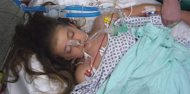 10:00 PM: 24 Hours in A&E | More 4 | 2/10 2026