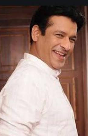 Chetan Pandit as 