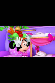14:30: Los cuentos de Minnie: Campamento Minnie (T1): Ep.3 Cena sobre la muuuarcha | Disney Junior | 1/10 2026