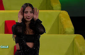 Me Caigo de Risa season-9: Me Caigo de Risa - María Chacón y la familia disfuncional