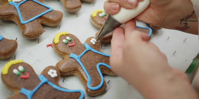 13:00: Die Pulsnitzer Pfefferküchler und ihr Geheimrezept | 3SAT | 12/22 2025