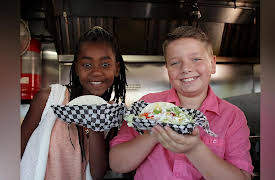 Kid Diners: No Utensils Allowed!