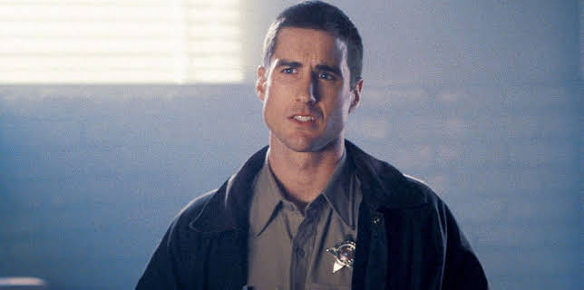 10:00 PM: The X-Files (S5 E12) (S5) | Channel 5 | 3/5 2026