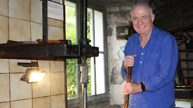 6:00 PM: Rick Stein's Secret France (S1 E4) (S1) | Dave | 7/6 2026