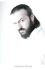 Alexander Sasha Mandra como 