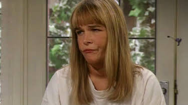 7:00 AM: Birds of a Feather (S4 E8) (S4) | Drama | 4/8 2026