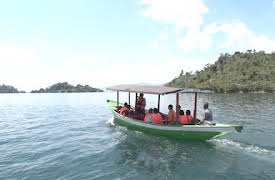 Ainori Love Wagon: African Journey: El príncipe de la isla desierta