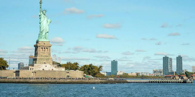 13:13: Stadt Land Kunst | Arte | 11/4 2025