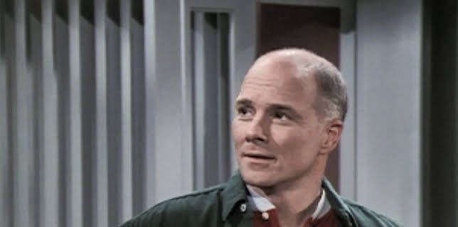 10:40 AM: Frasier | Channel 4 | 12/10 2025