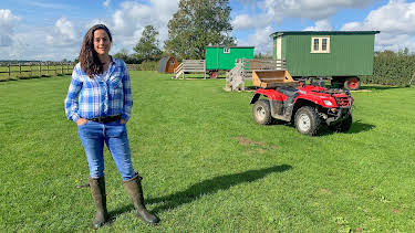 2:50 PM: Four in a Bed | More 4 | 4/4 2026