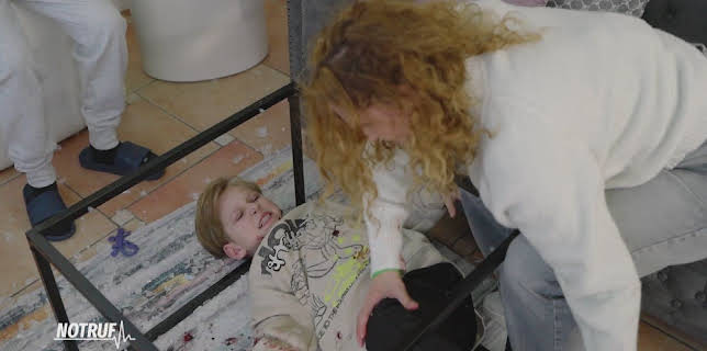 16:25: NOTRUF | Sat1 | 11/29 2025