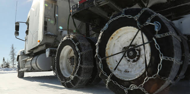 02:45: Ice Road Truckers (S8 E6) (S8) | Viasat 4 | 2/2 2026