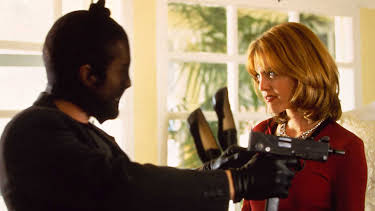 12:00: Pacific Blue (S3 E21) (S3) | TV6 | 4/8 2026