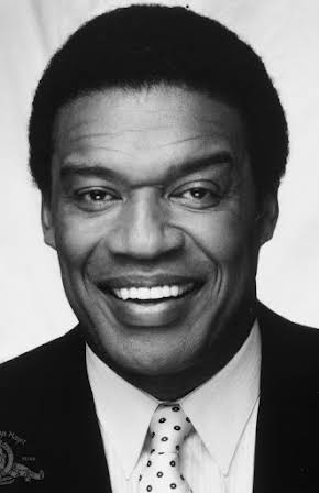 Bernie Casey as 