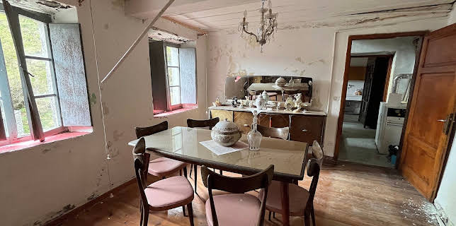 23:40: Amanda og Alans italienske rønne: Stua | NRK 2 | 10/29 2025