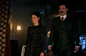 Sherlock & Daughter, Season 1: The Golden Fleece