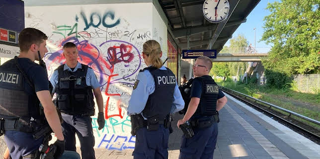18:55: Achtung Kontrolle! Wir kümmern uns drum | Kabel Eins | 12/19 2025