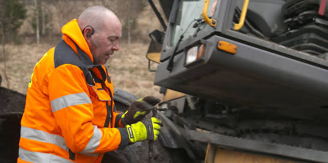 12:05: Veiens helter (S9 E15) (S9) | MAX | 12/24 2025