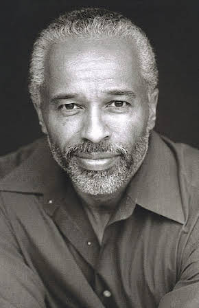 Damien Leake as Joey