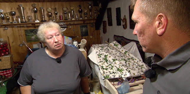 12:55: Der Trödeltrupp - Das Geld liegt im Keller (S17 E4) (S17) | RTL 2 | 1/8 2026